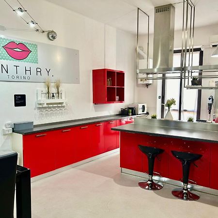 Aparthotel Santhry House Torino Esterno foto